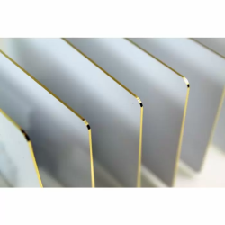 Hvide plastkort med Guld-kant