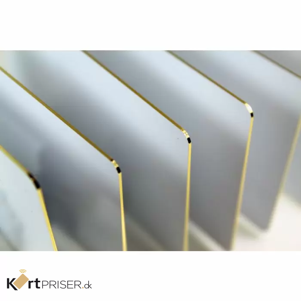 Hvide plastkort med Guld-kant